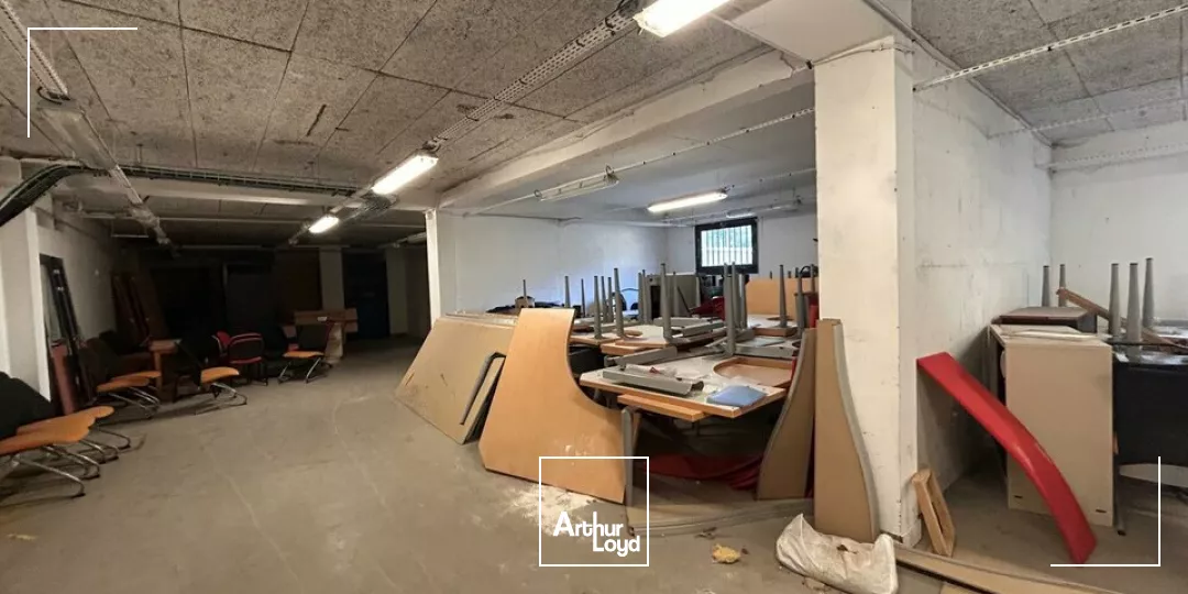 BLOIS - LOCATION STOCKAGE OU ARCHIVES DE 114 M²