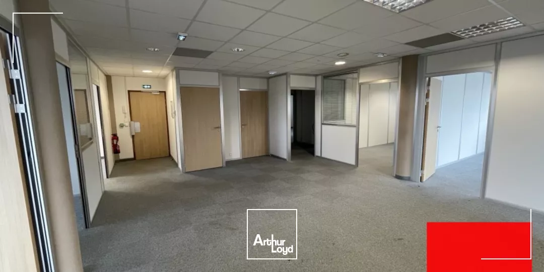 PARC MILLÉNAIRE - EURÊKA - 228 M2 - BUREAUX À LOUER AVEC PARKINGS