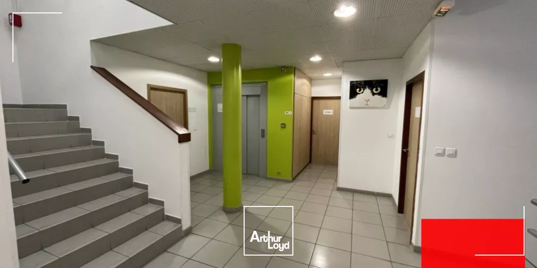 PARC MILLÉNAIRE - EURÊKA - 228 M2 - BUREAUX À LOUER AVEC PARKINGS