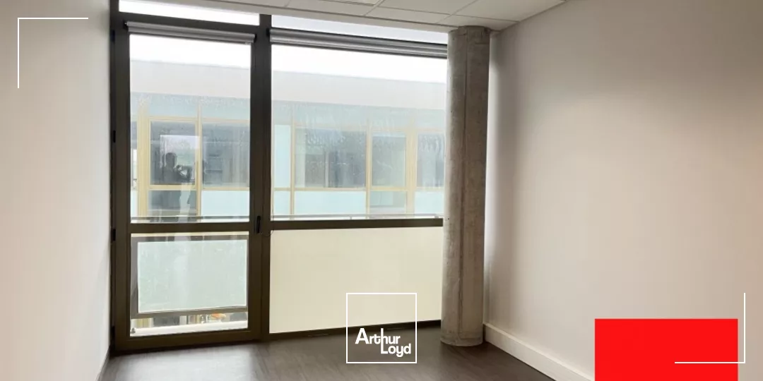 BUREAUX QUALITATIFS CLOISONNES A LOUER PARC DE L'AEROPORT MAUGUIO -MONTPELLIER