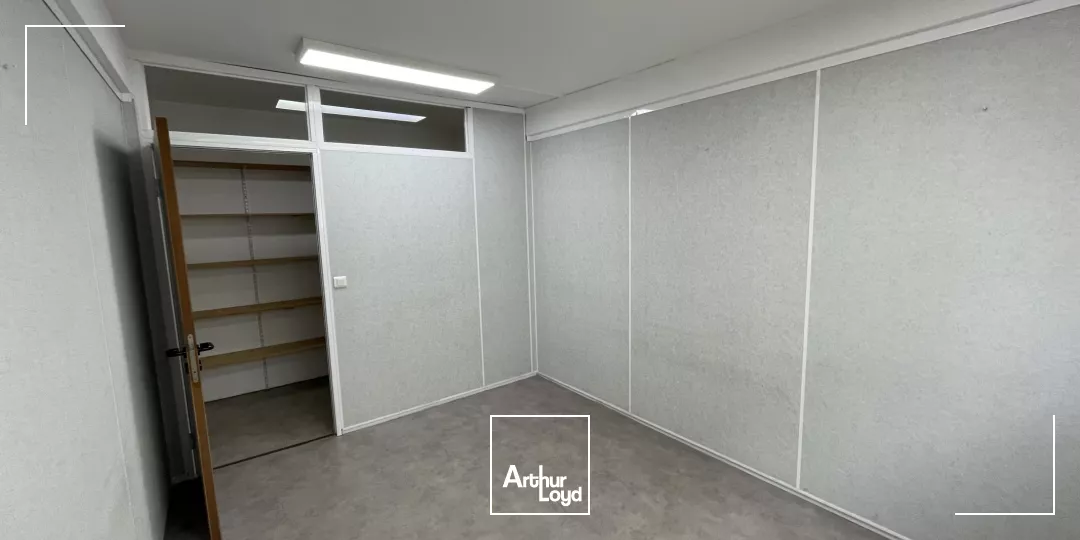 BUREAUX À LOUER-145 M²-ÎLE DE NANTES