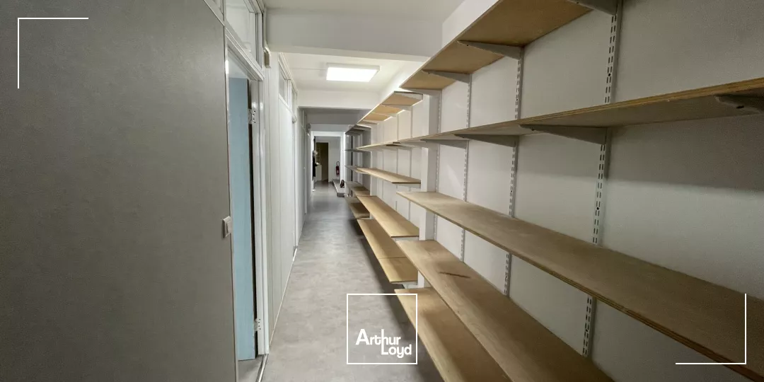 BUREAUX À LOUER-145 M²-ÎLE DE NANTES