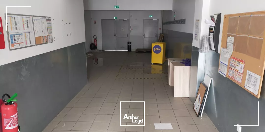 LOCAL COMMERCIAL 348 M²A VENDRE GRENOBLE PROCHE GRAND PLACE