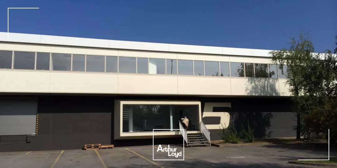 Locaux d'activité à louer à SAINT OUEN L'AUMONE 95310