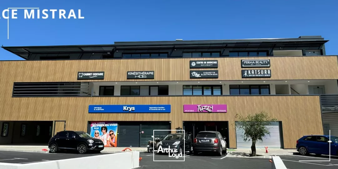 Bureaux et Locaux commerciaux à louer à MARSEILLE 13013