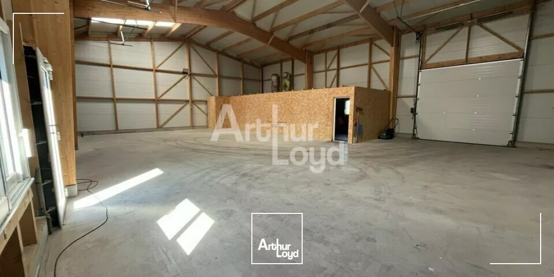 Local indépendant, très récent