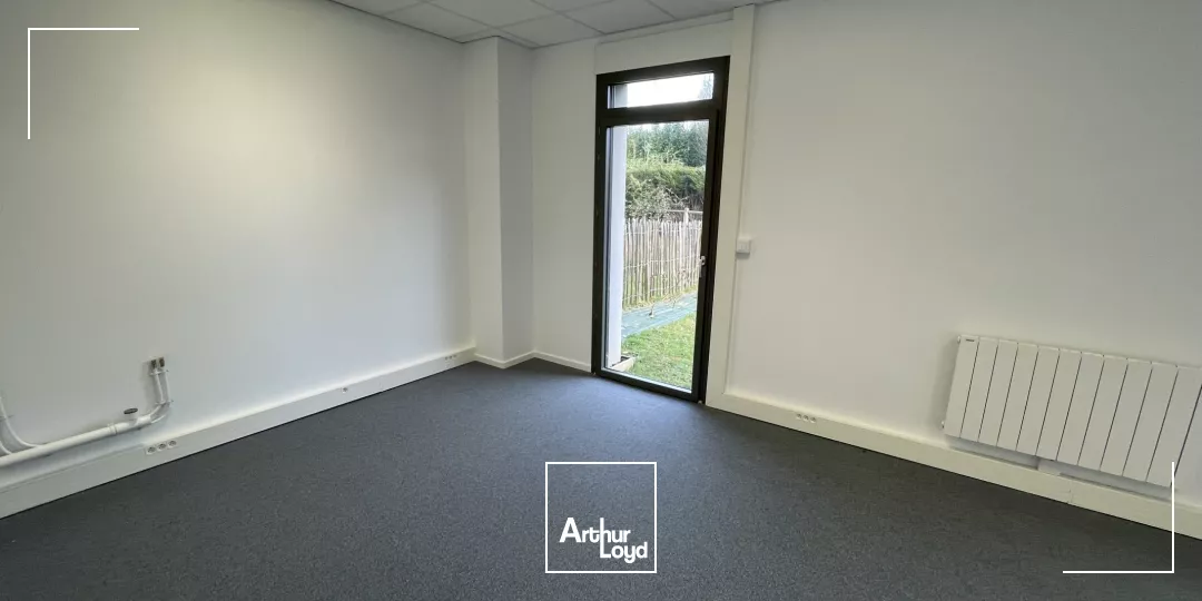 Locaux commerciaux à louer à BIHOREL 76420