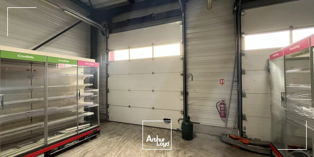 Local d'activités à louer Tavers 