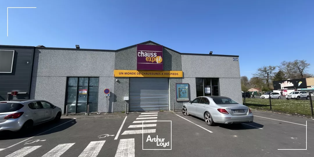 Local commercial de 608 m² à louer - Visibilité optimale à Libercourt 