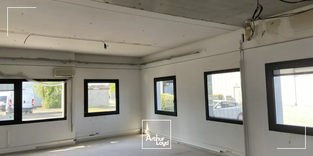 BUREAUX à LOUER de 236 m²