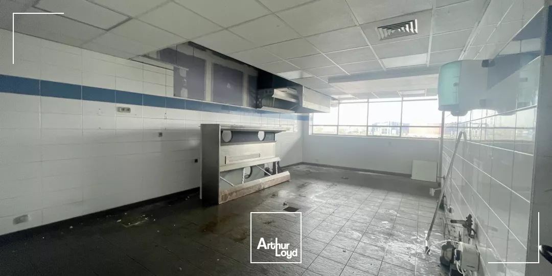 Locaux d'activité à louer à SOTTEVILLE LES ROUEN 76300