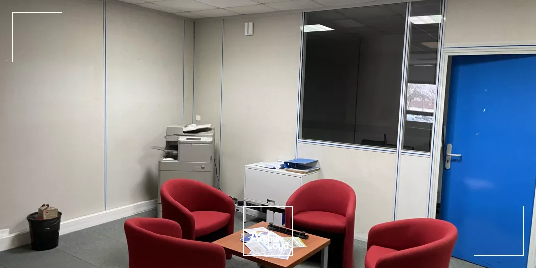 À LOUER LOCAL D'ACTIVITÉ ET BUREAUX - SAINT-MARD