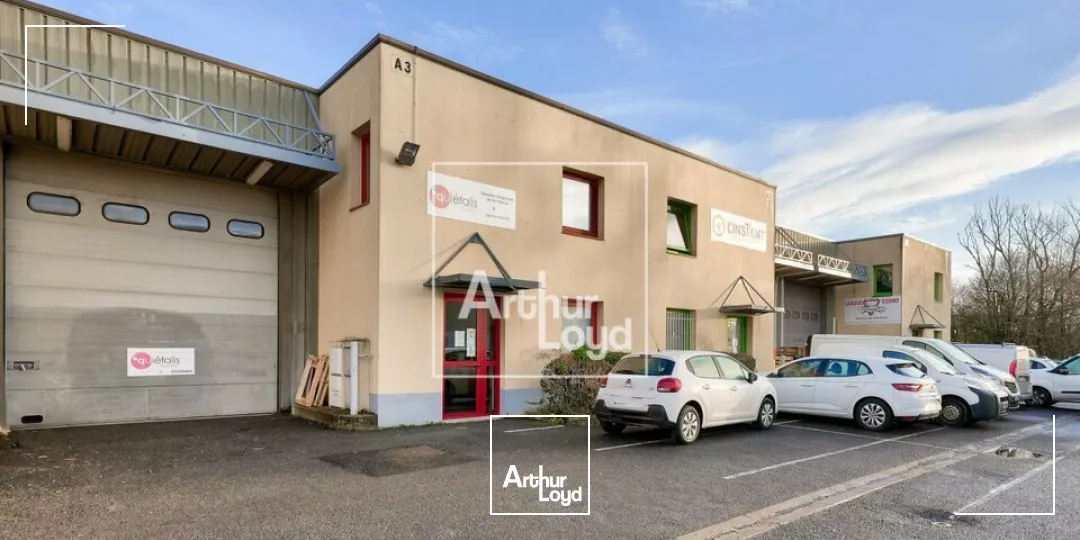 Zone d'activité dynamique, cellule à louer 