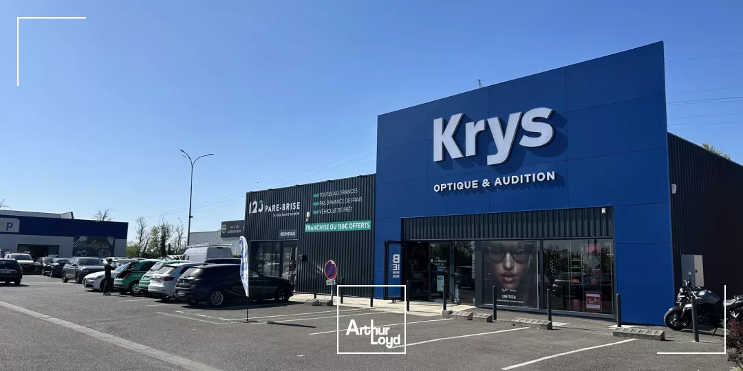 À LOUER - BOULIAC RETAIL PARK - CELLULE 890 M²