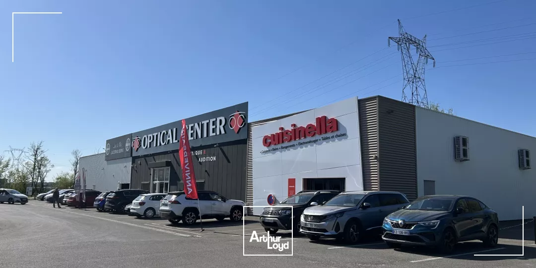À LOUER - BOULIAC RETAIL PARK - CELLULE 890 M²