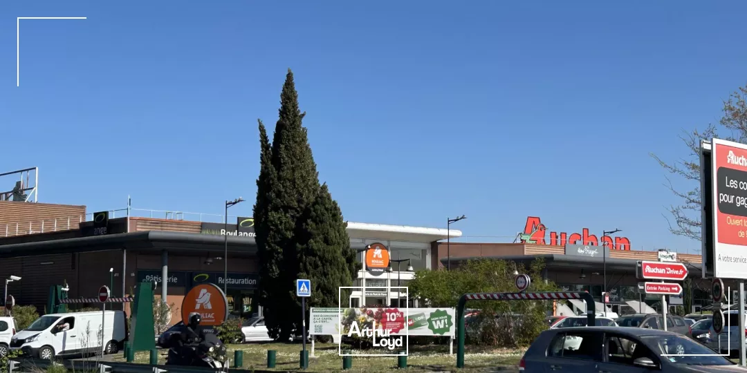 À LOUER - BOULIAC RETAIL PARK - CELLULE 890 M²