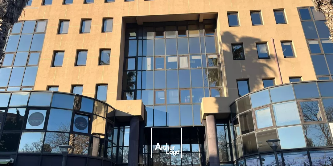 Bureaux avec parkings à vendre ou à louer - Bonneveine - 13008 Marseille