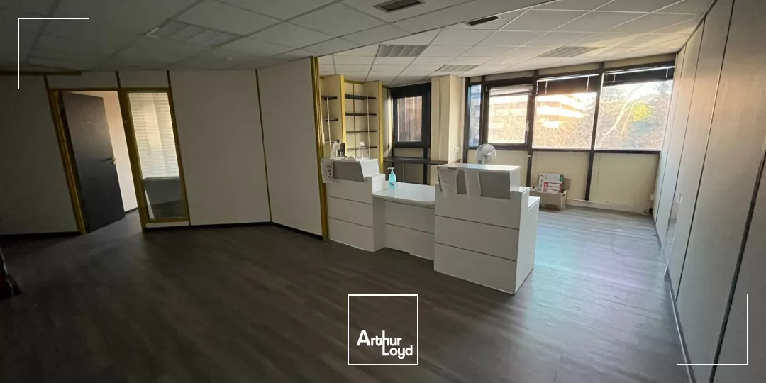 Bureaux avec parkings à vendre ou à louer - Bonneveine - 13008 Marseille