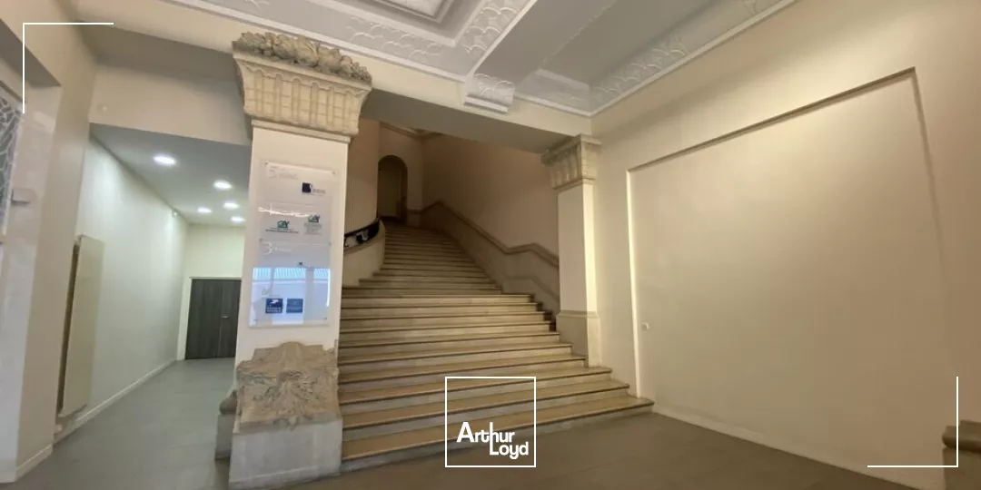 Bureaux d'environ 250 m2 - HYPER CENTRE VILLE DE REIMS