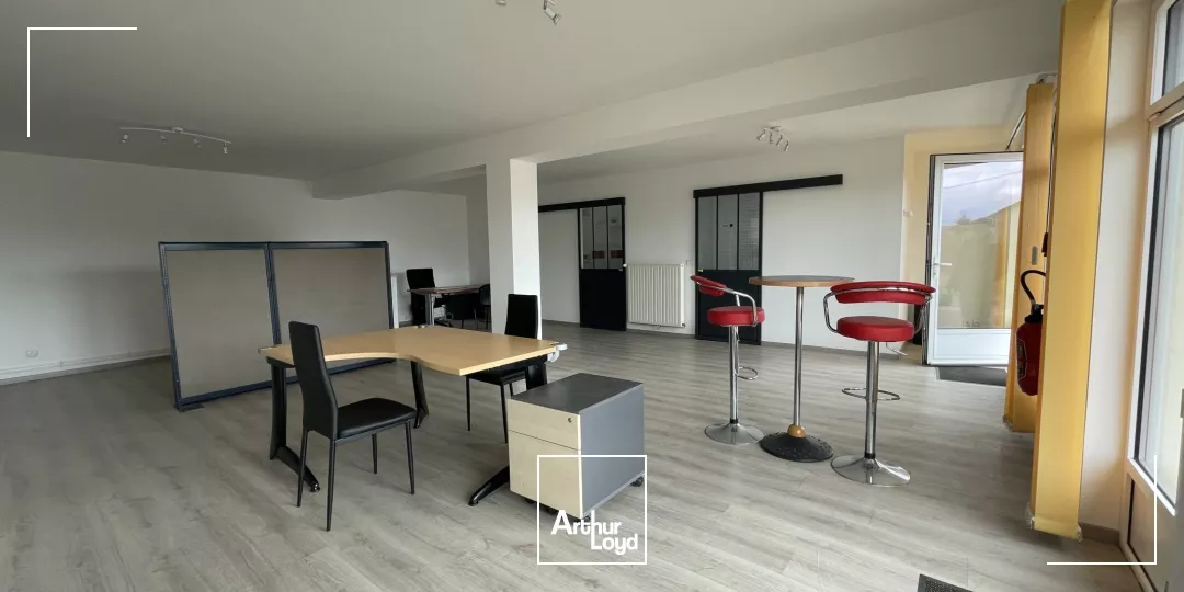 LOCATION - BUREAUX - 69 m2 - A LOUER - BRESLES