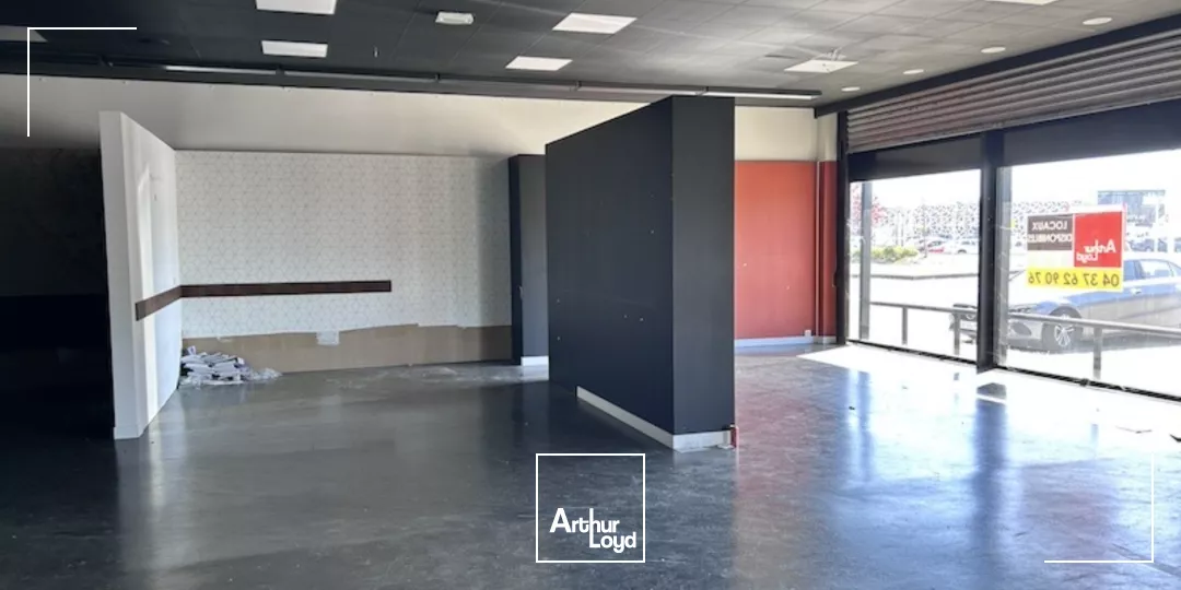 MACON SUD - LOCATION - LOCAL COMMERCIAL - LOYER PUR