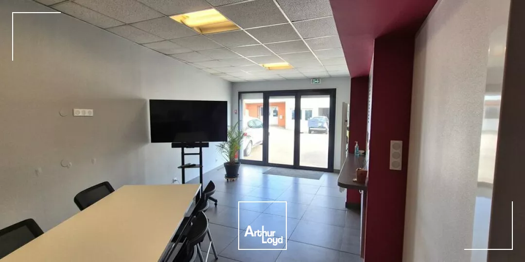 SAINT-APOLLINAIRE - LOCAL D'ACTIVITES - A LOUER