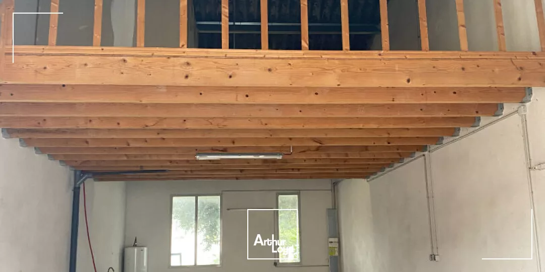 A vendre Local d'activité Le Bois Plage En Ré 430m²