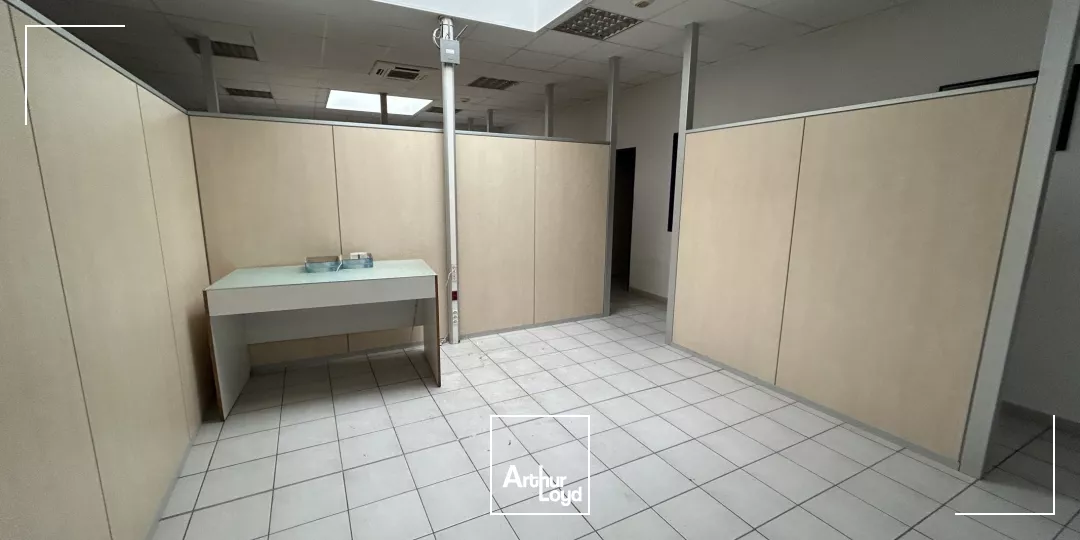 240 m² -Bureaux à louer - Perpignan