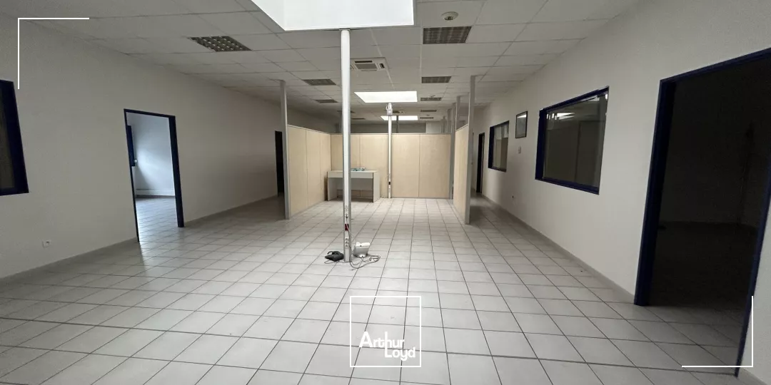 240 m² -Bureaux à louer - Perpignan