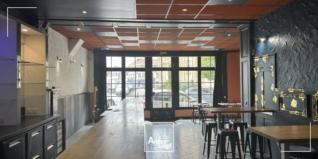 Local commercial de 385 m² à louer - Visibilité maximale au coeur de Hénin-Beaumont