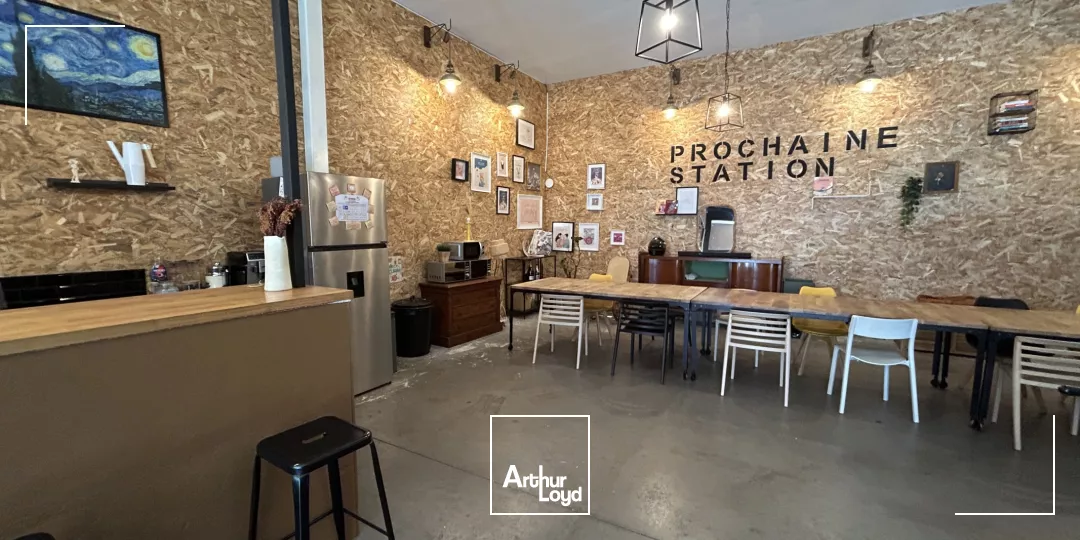 Locaux d'activités avec bureaux à louer 