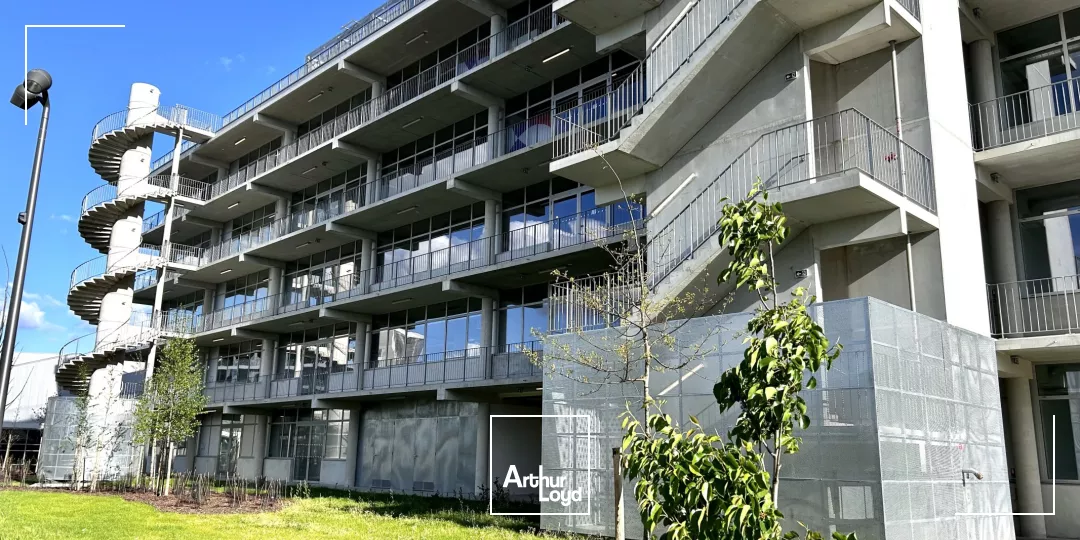 A louer - Plateaux de bureaux neufs à partir de 181 m² - Villenave d'Ornon - Natura Park Office - Domaine de Geneste