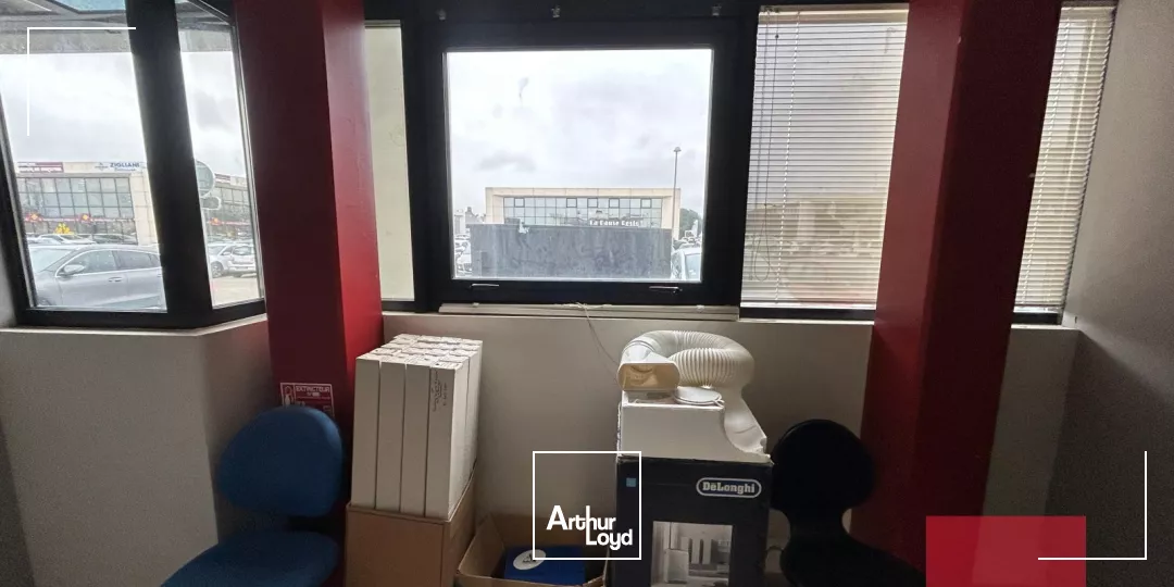 Opportunité : Bureaux à Vendre à Narbonne - Parc d'Activités Bonne Source