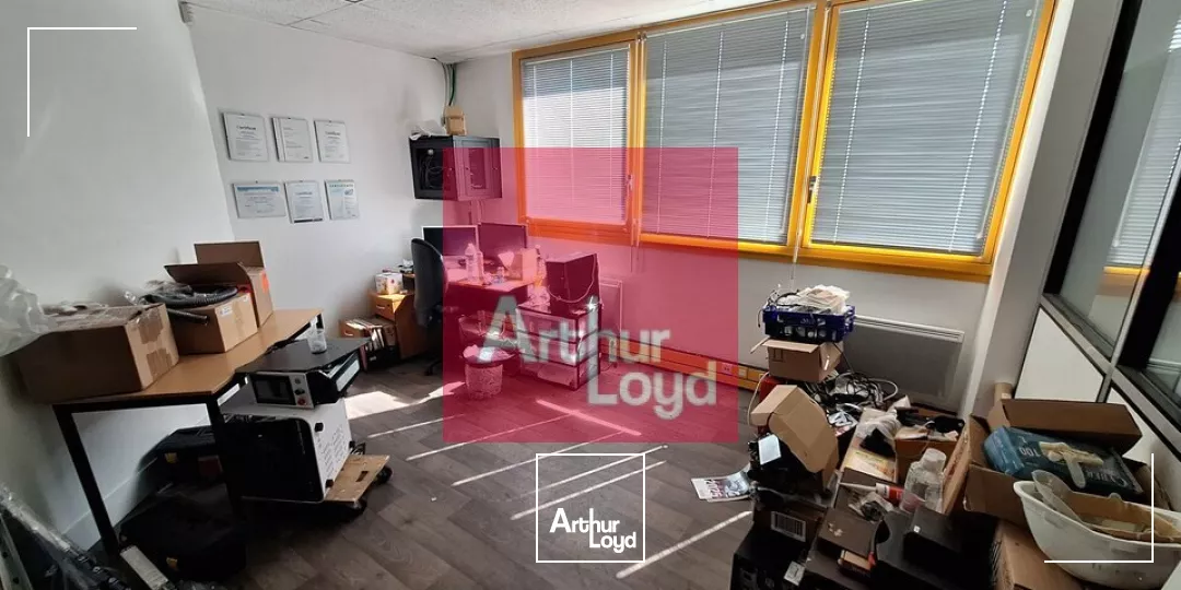 CLERMONT-FERRAND LA PARDIEU BUREAUX A LOUER 242 M²