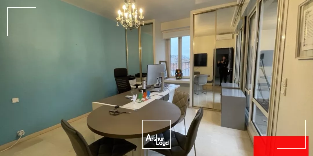 LOCATION BUREAUX 266 M2 - MONTPELLIER CENTRE-VILLE