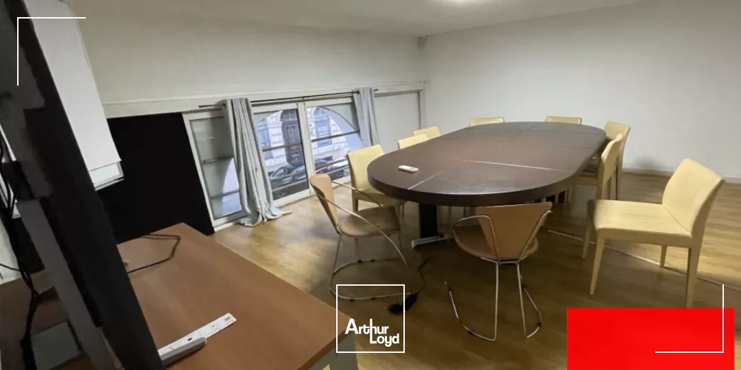 BUREAUX A LOUER 182 M2 - MONTPELLIER SAINT ROCH
