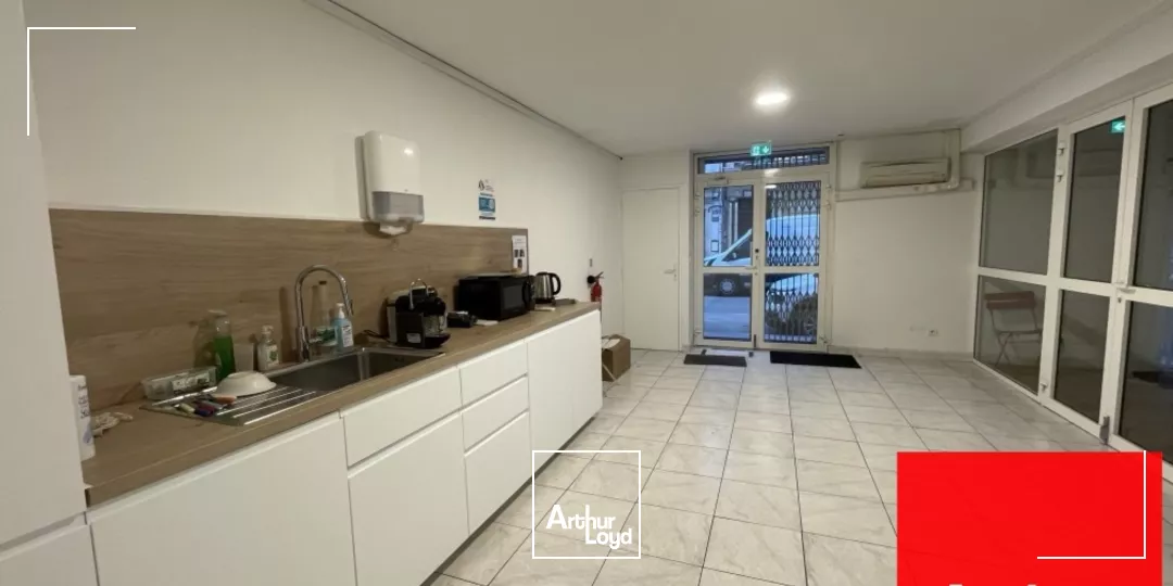 BUREAUX A LOUER 182 M2 - MONTPELLIER SAINT ROCH