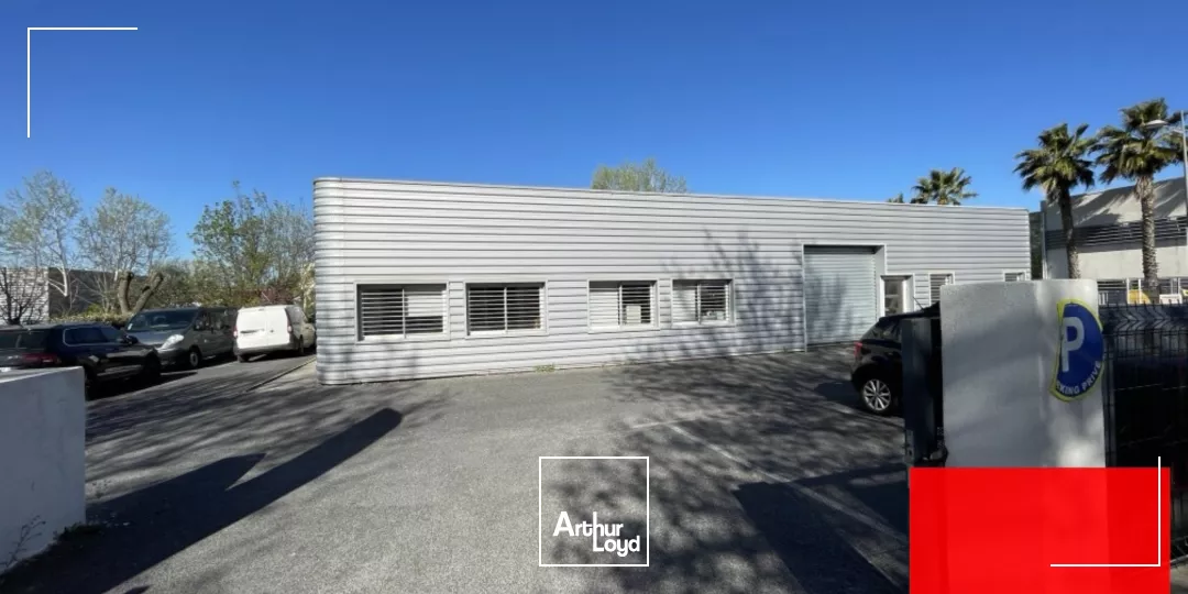 LOCATION BUREAUX 114 M² - MONTPELLIER PARC 2000 ZFU