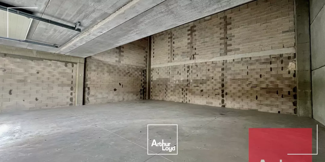 LOCAL D'ACTIVITÉ À LOUER VENDARGUES - PROCHE AUTOROUTE