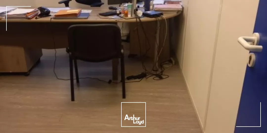 A louer - Bureaux de 96 m² - Bruges Bureaux du Lac