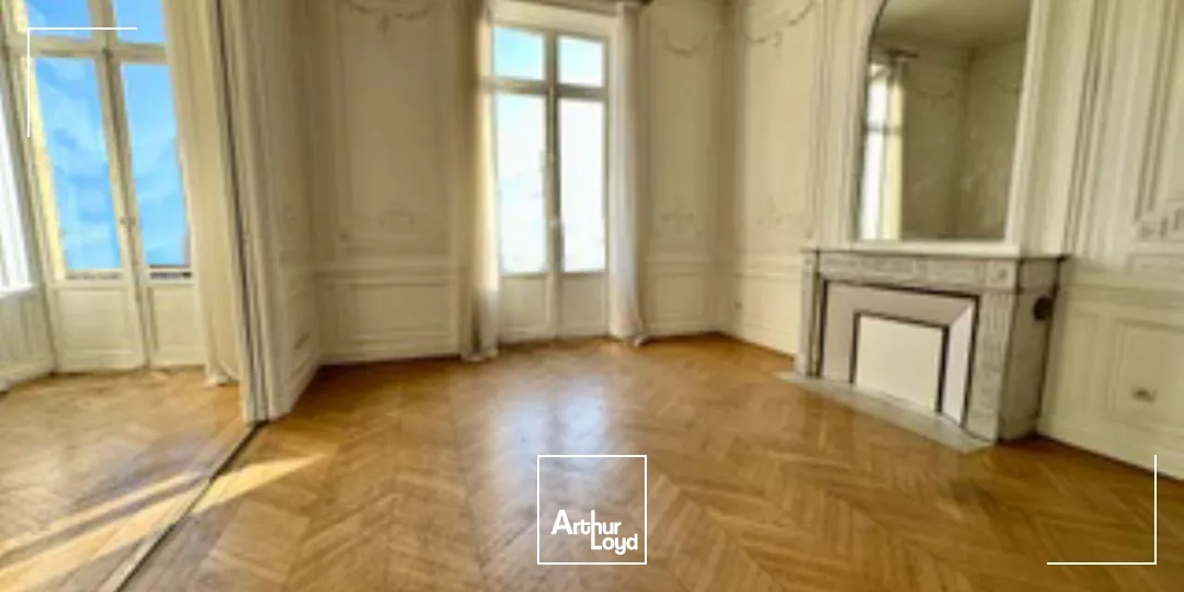 A louer - Bureaux de 96 m² - Bordeaux Triangle d'Or