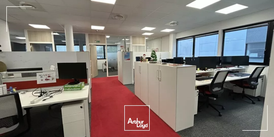 BUREAUX à LOUER de 256 m²