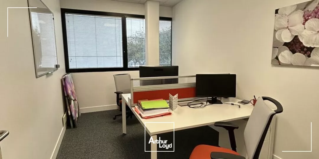 BUREAUX à LOUER de 256 m²