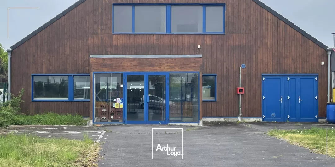 LOCAUX COMMERCIAUX - 620 M2 A LOUER - BEAUVAIS