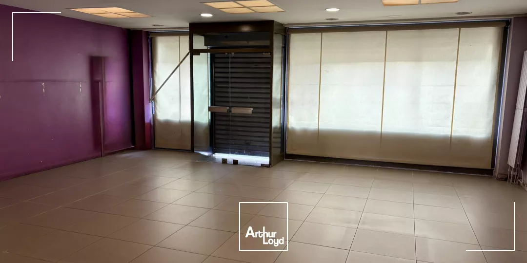 Local commercial 190 m2 centre ville ORLEANS quartier Cheval Rouge 
