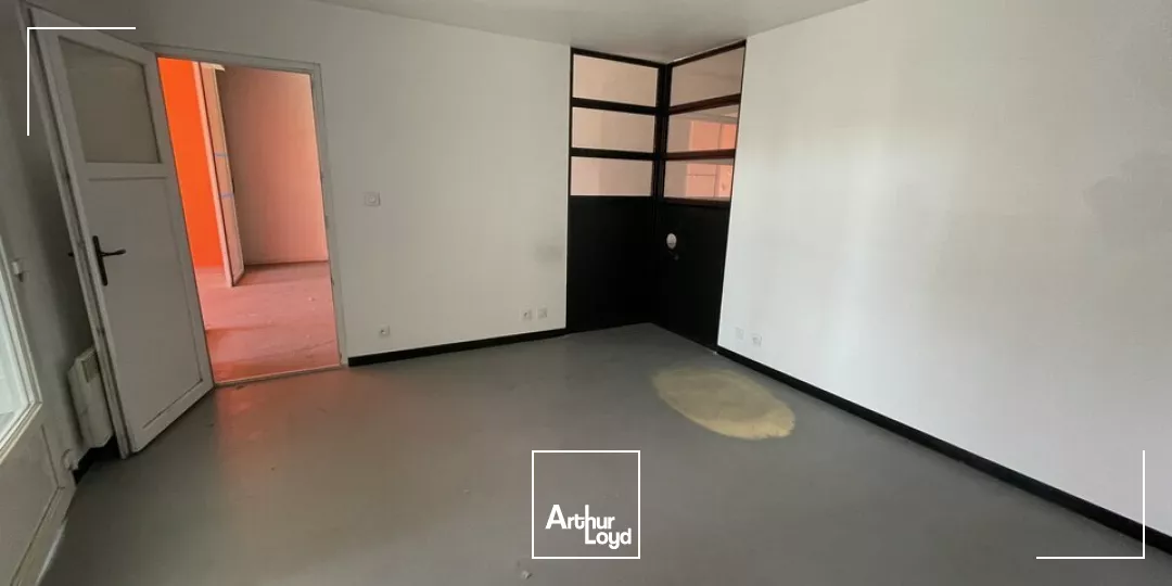 Local d'activité à louer - Idéal pour activité artisanale - Avignon ZI Fontcouverte