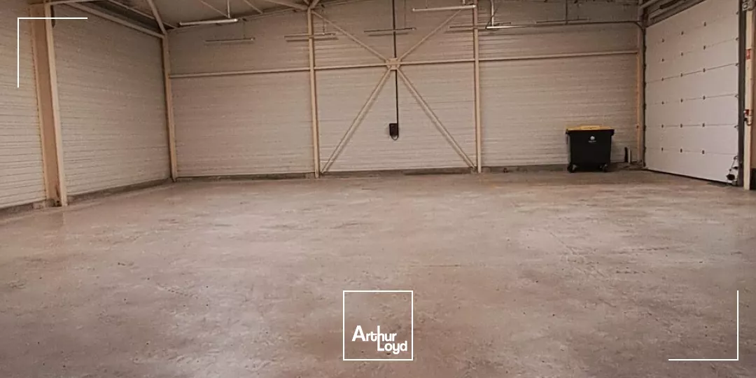 LOCAL D'ACTIVITE - ENTREPOT location à TERRASSON LAVILLEDIEU 24120