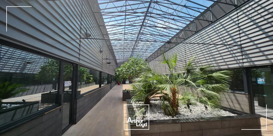 Bureaux avec stockage à louer