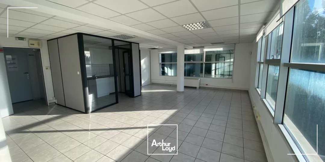 Bureaux PMR à vendre / à louer - Saint Barnabé - 13012 Marseille