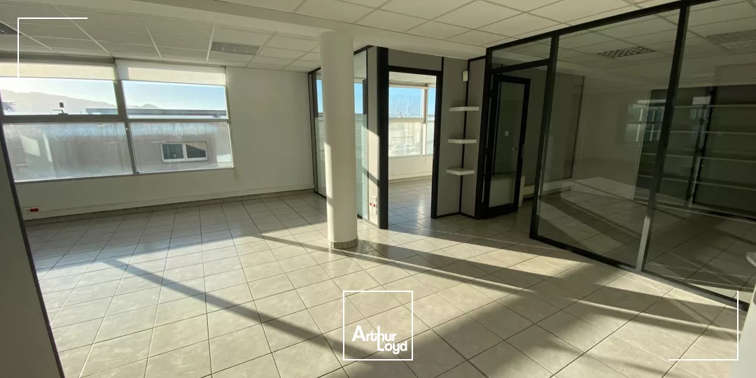 Bureaux PMR à vendre / à louer - Saint Barnabé - 13012 Marseille